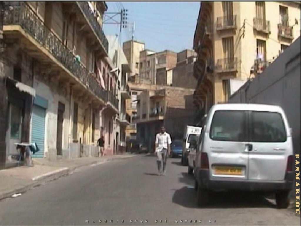 ORAN JUILLET 2007 RUE RABELAIS N01.JPG